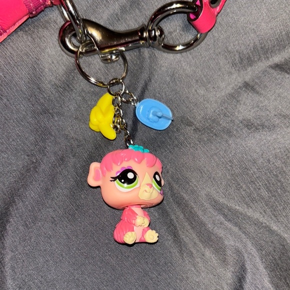 Littlest Pet Shop Pink Key & Card Holder - Picture 2 of 9